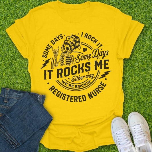 T-Shirt Daisy / S Some Days I Rock It Tee