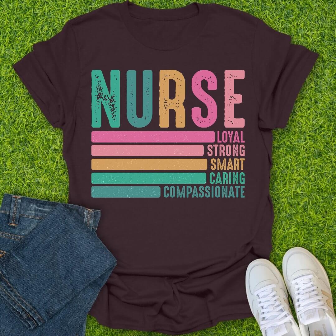 T-Shirt Dark Chocolate / S Nurse Defined Tee