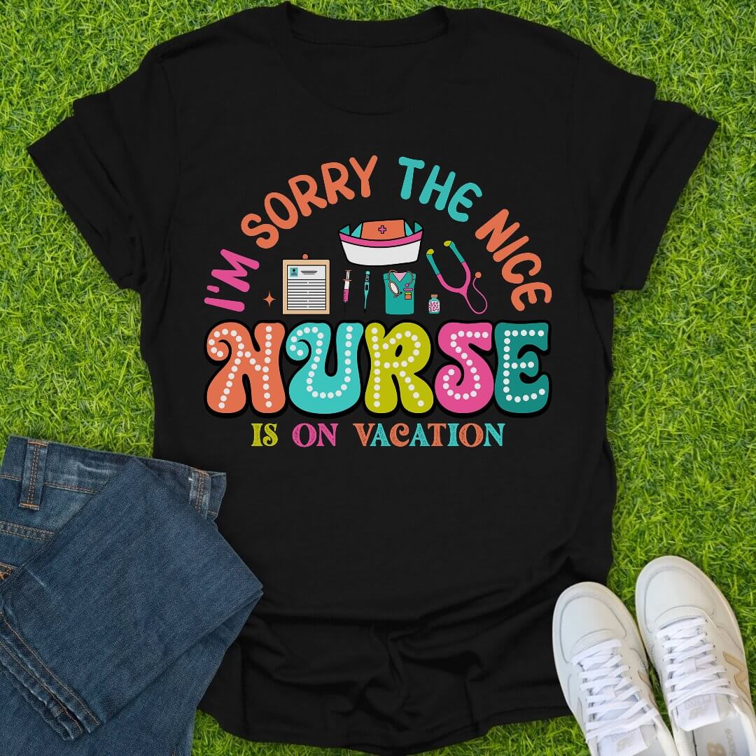 T-Shirt Black / S On Vacation Tee