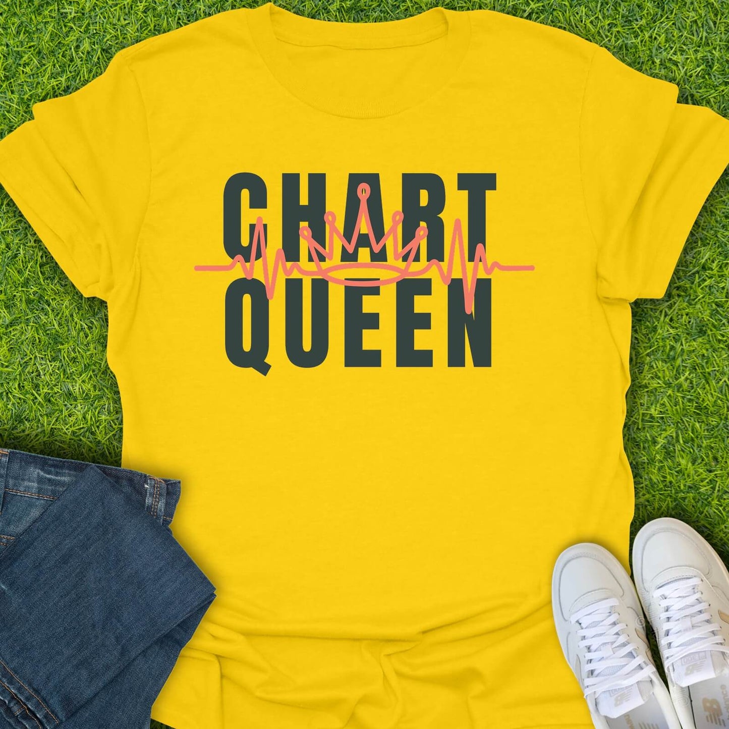T-Shirt Daisy / S Chart Queen Tee
