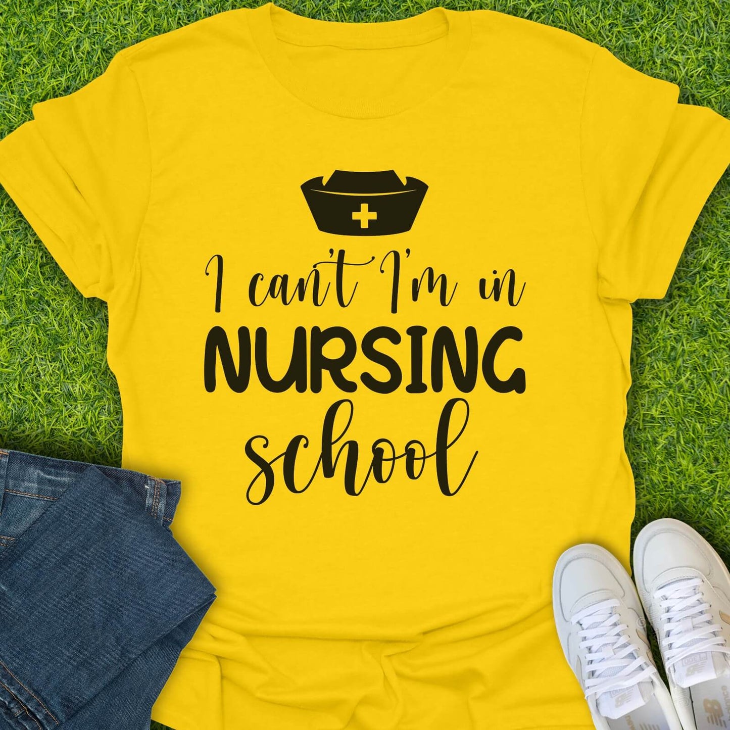 T-Shirt Daisy / S I'm In Nursing School Tee