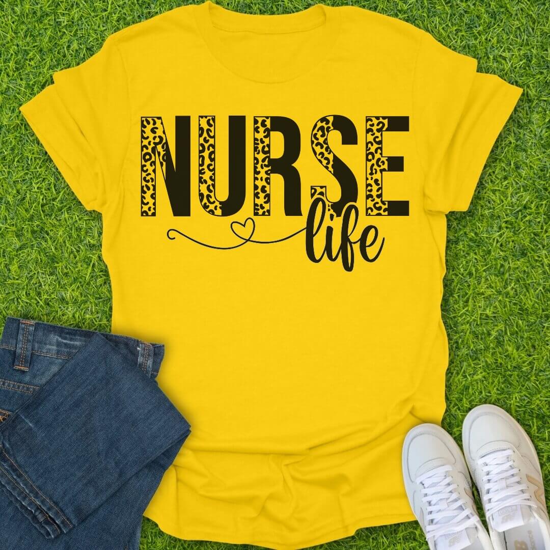 T-Shirt Daisy / S Nurse Life With Half Leopard Letters Tee