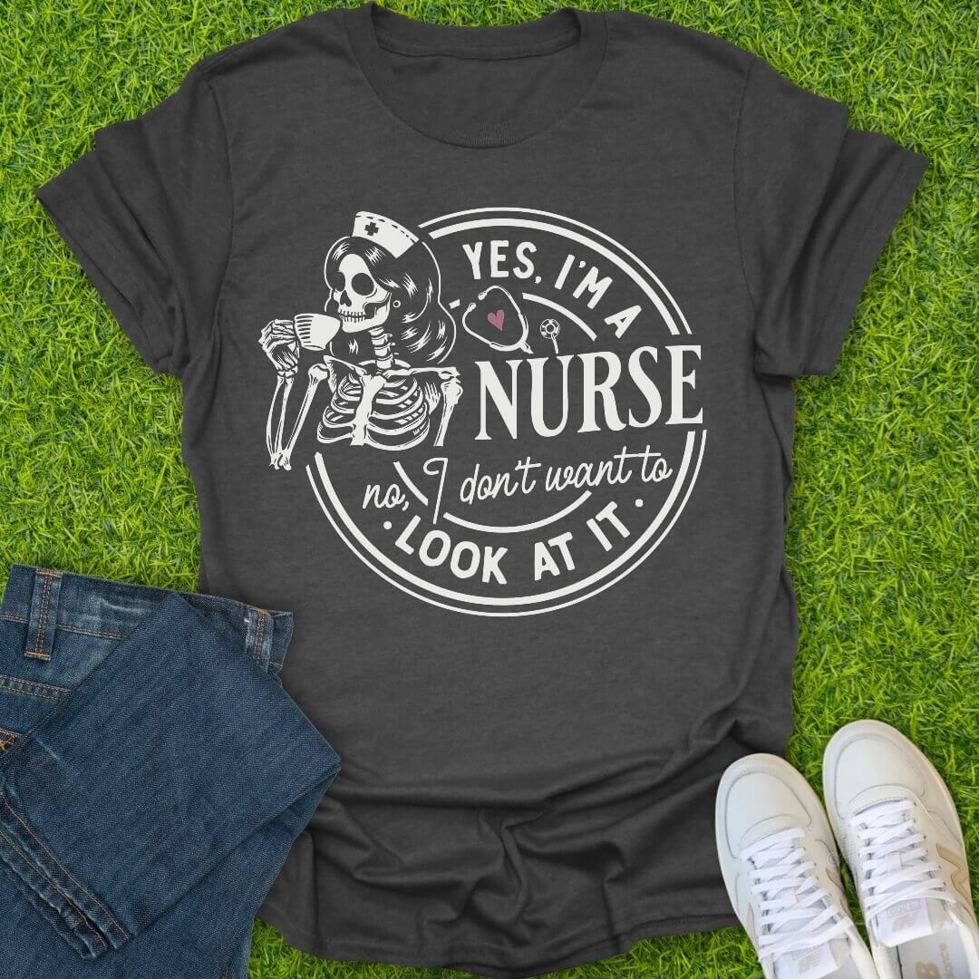 T-Shirt Dark Heather / S Yes I Am A Nurse Tee