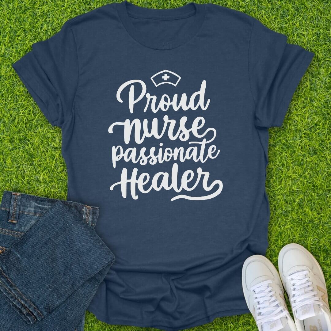T-Shirt Heather Navy / S Proud Nurse Tee