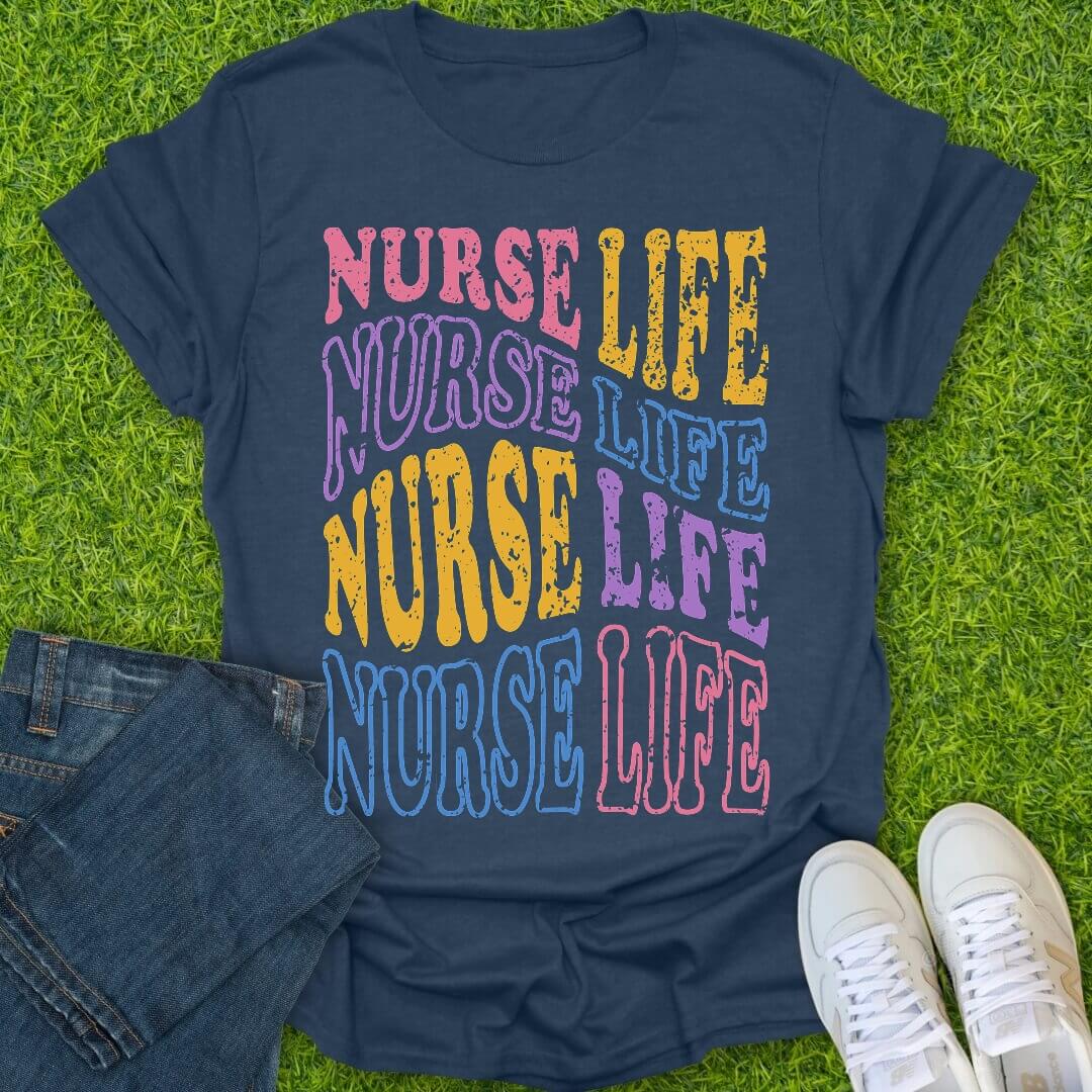 T-Shirt Heather Navy / S Retro Wavy Nurse Life Tee