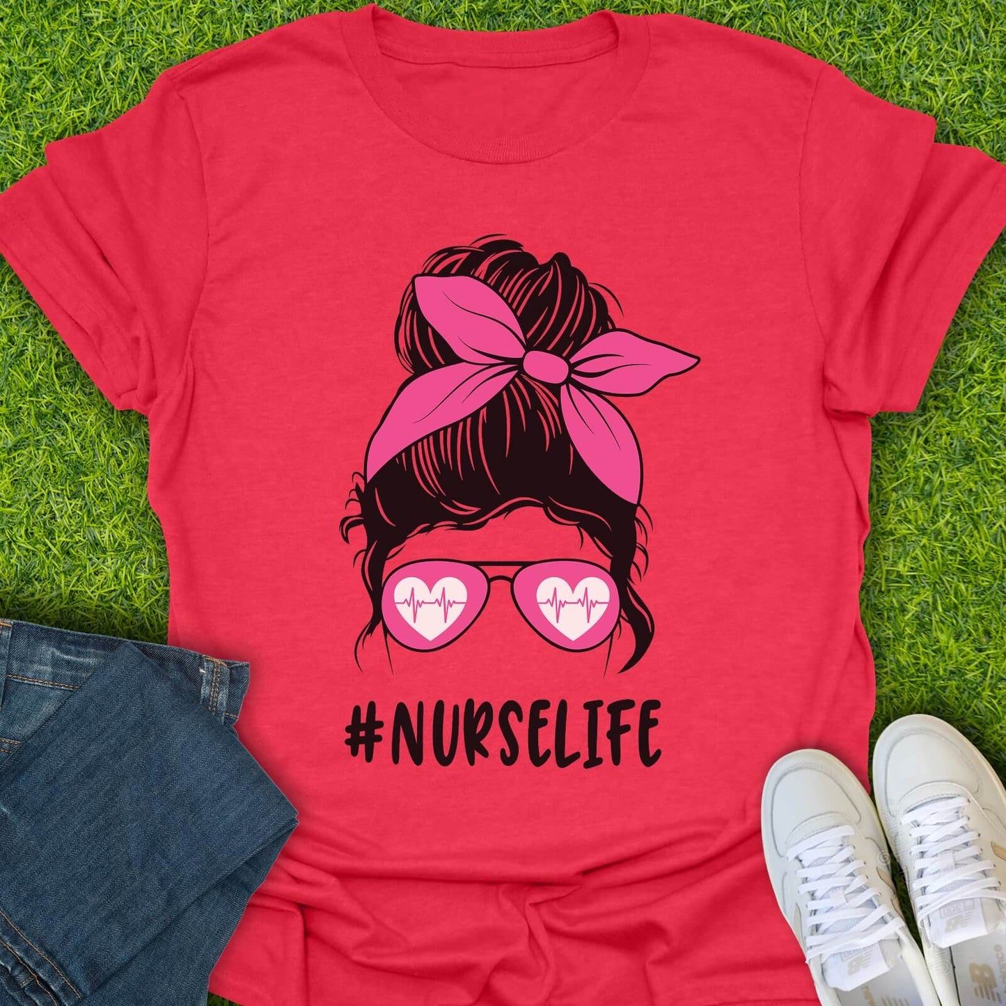 T-Shirt Heather Red / S Messy Bun Heartbeat Glasses Tee