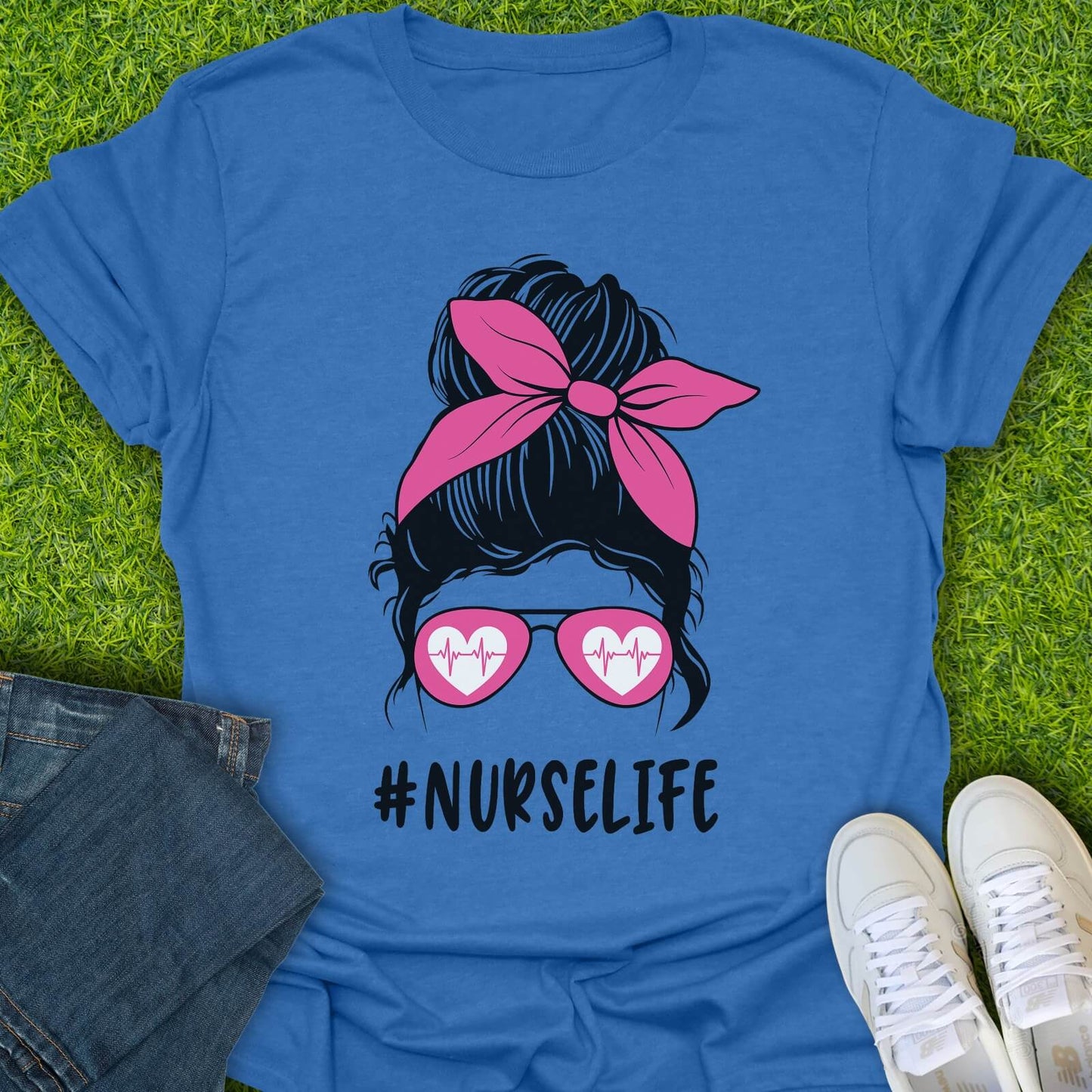 T-Shirt Heather Royal / S Messy Bun Heartbeat Glasses Tee