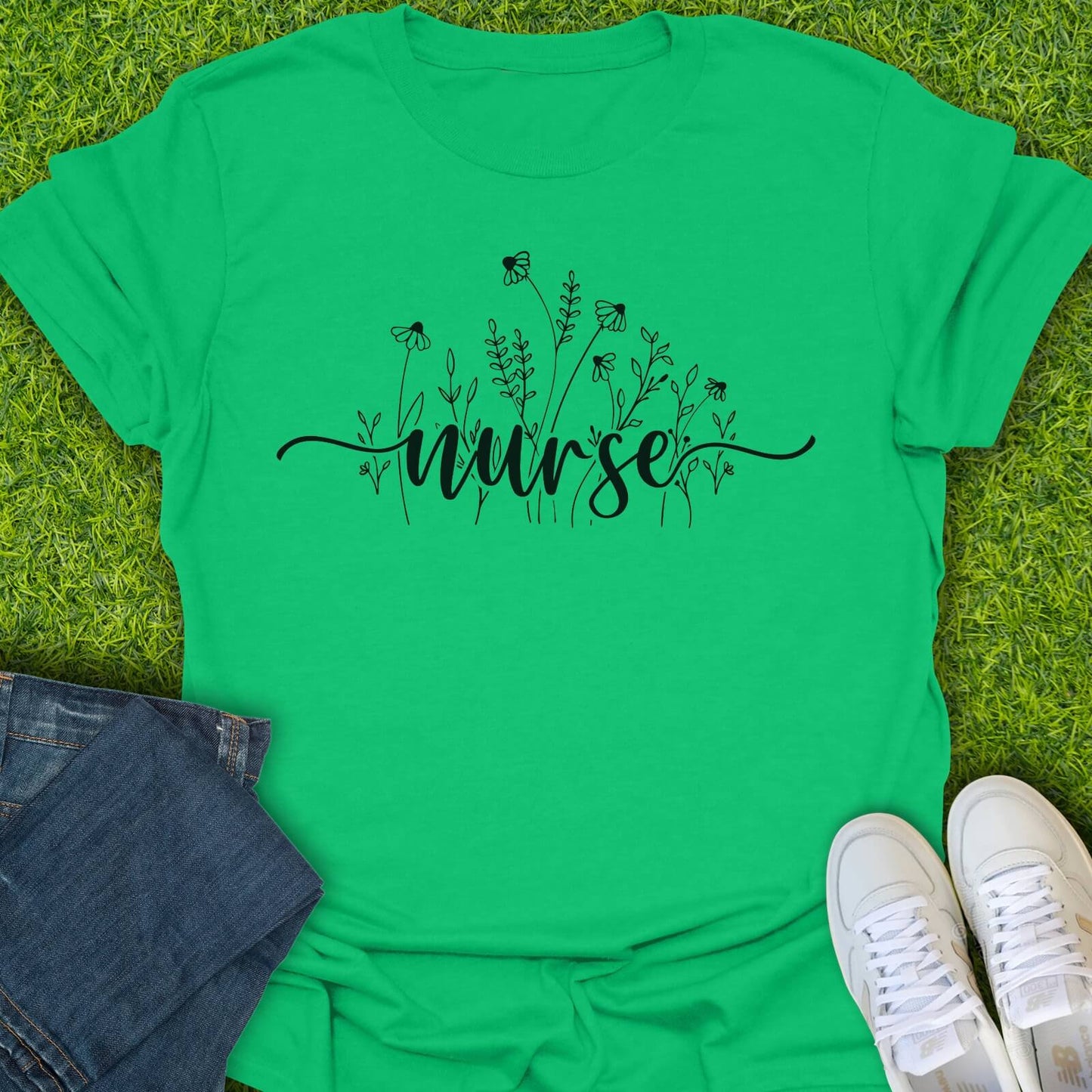 T-Shirt Irish Green / S Floral Script Nurse Tee