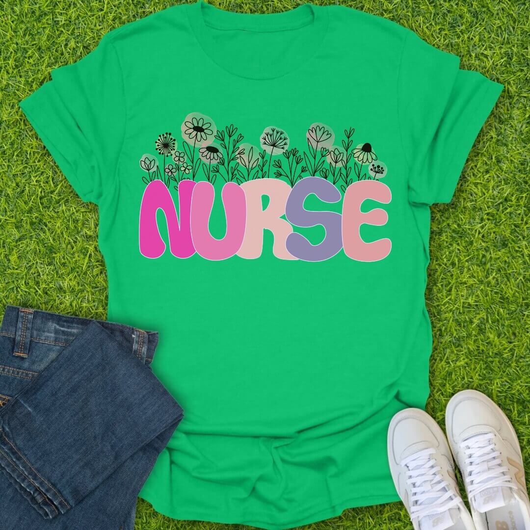 T-Shirt Irish Green / S Pastel Bloom Nurse Tee