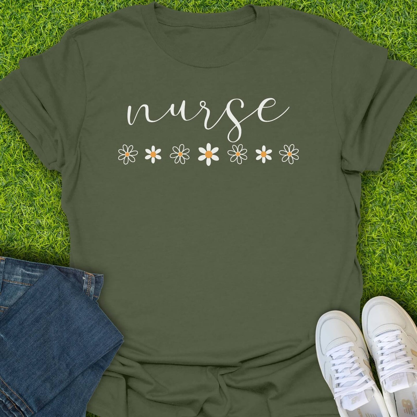 T-Shirt Military Green / S The Daisy Nurse Tee