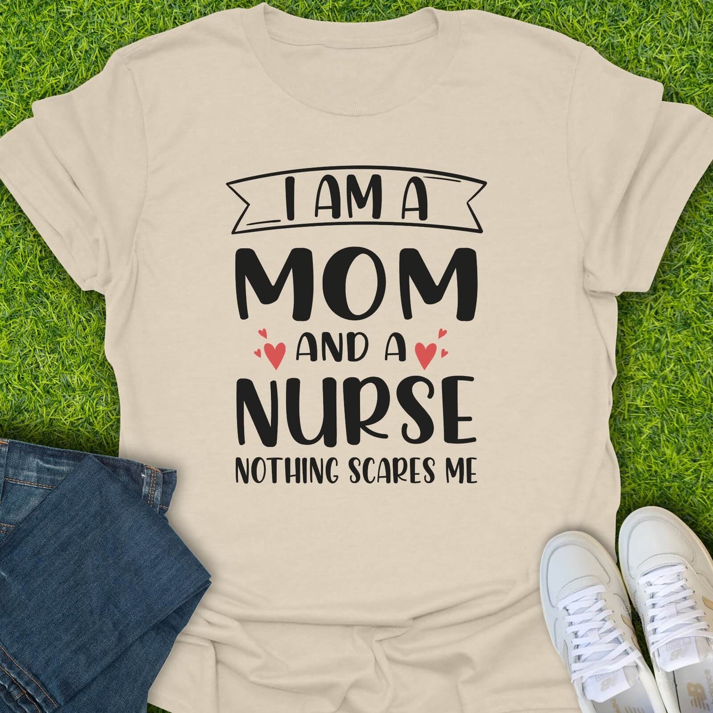 T-Shirt Natural / S I'm A Mom & A Nurse Tee