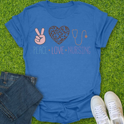 T-Shirt Peace Love Nursing Tee