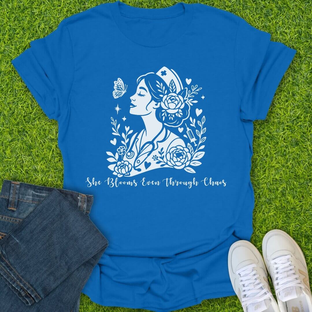 T-Shirt Royal / S Soft Strength Nurse Tee